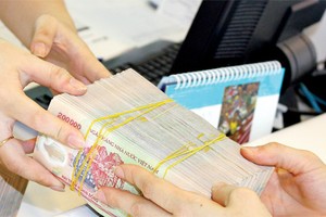 Dồn sức “làm khỏe” doanh nghiệp